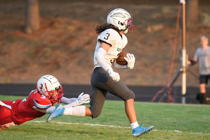 Southridge Centennial football Ken Waz 30